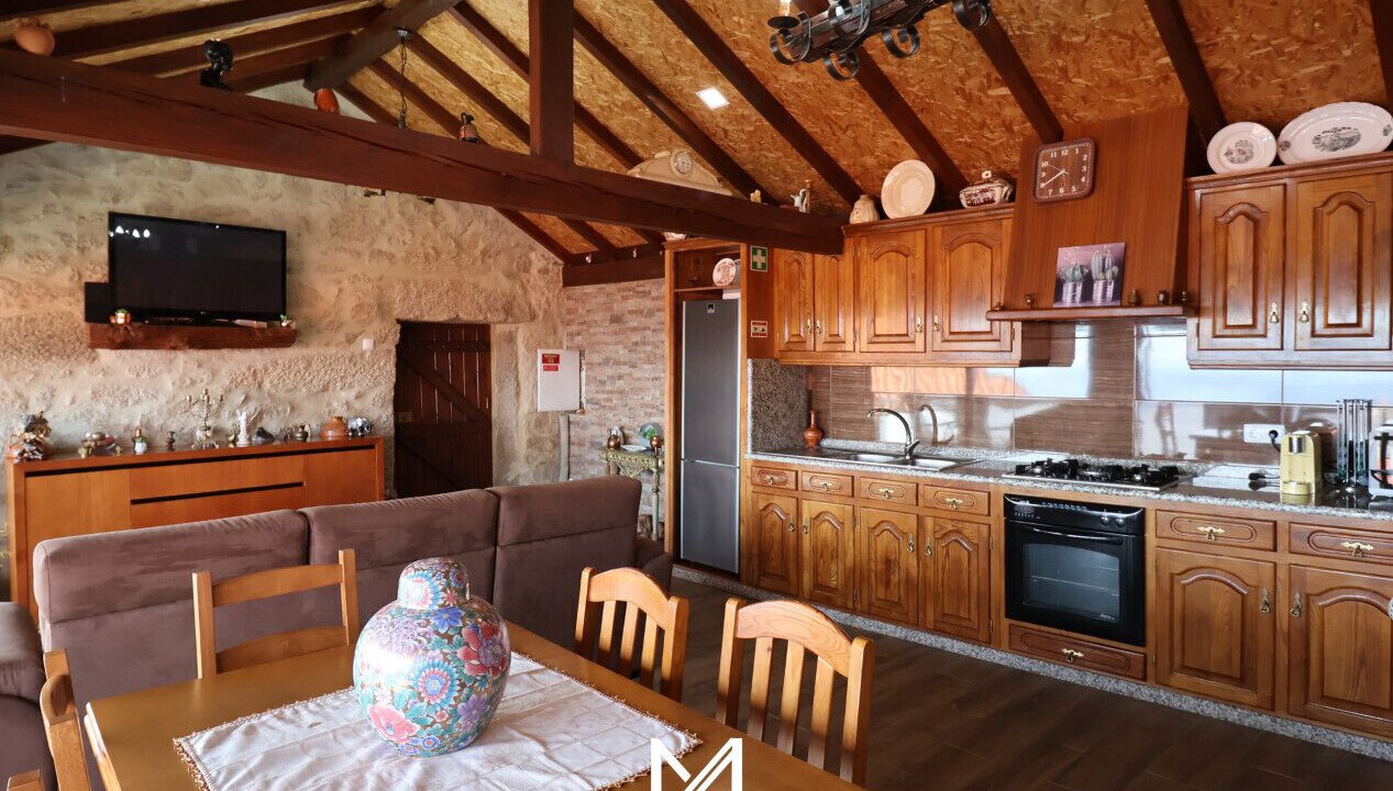 Photo of Livingroom in Tondela