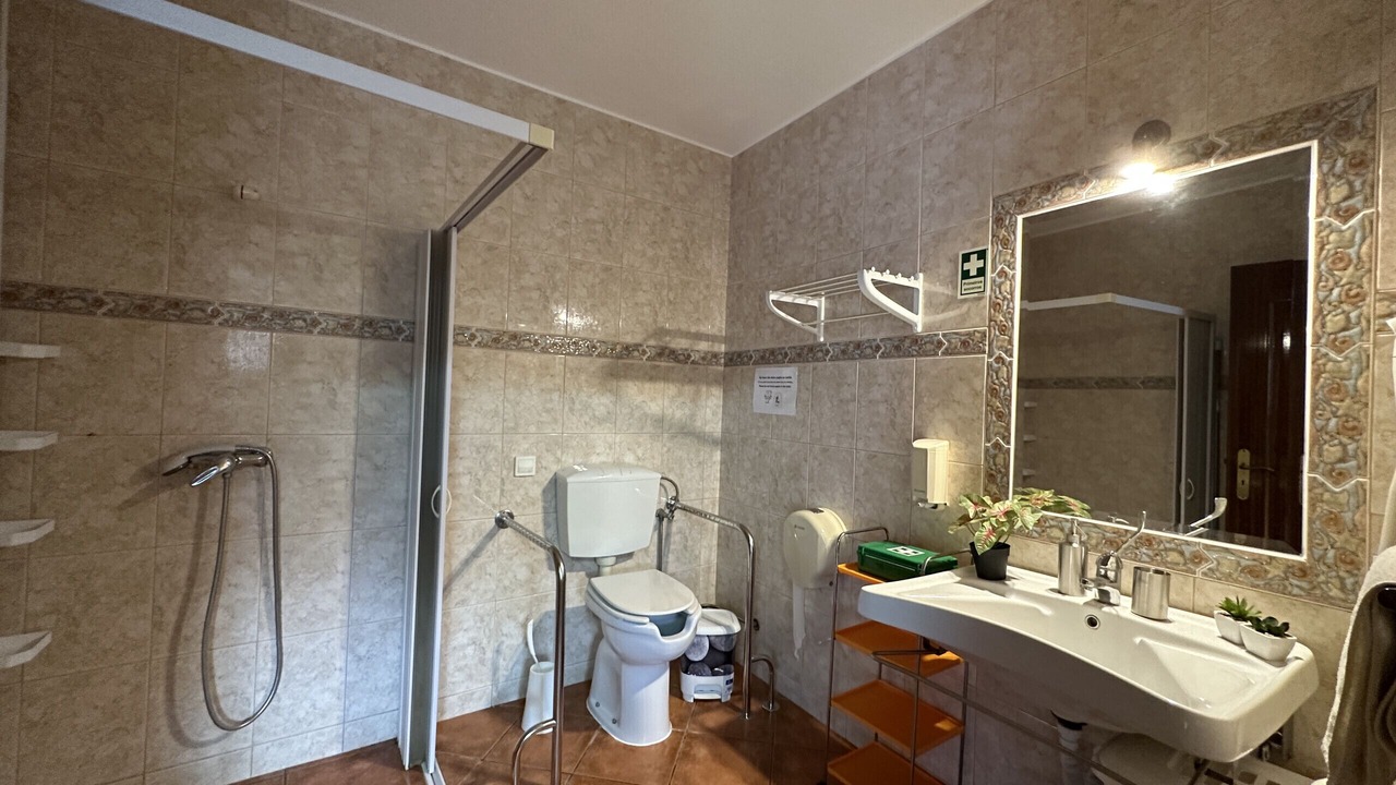 Photo of Bathroom in Monte Raposo