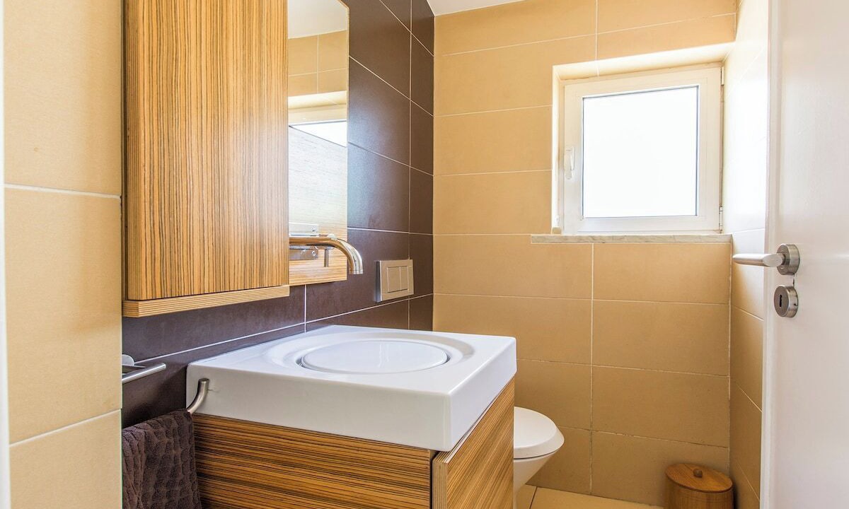 Photo of Bathroom in Cascais