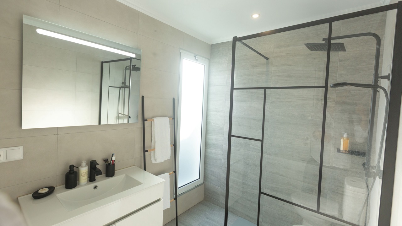 Photo of Bathroom in Lagoa