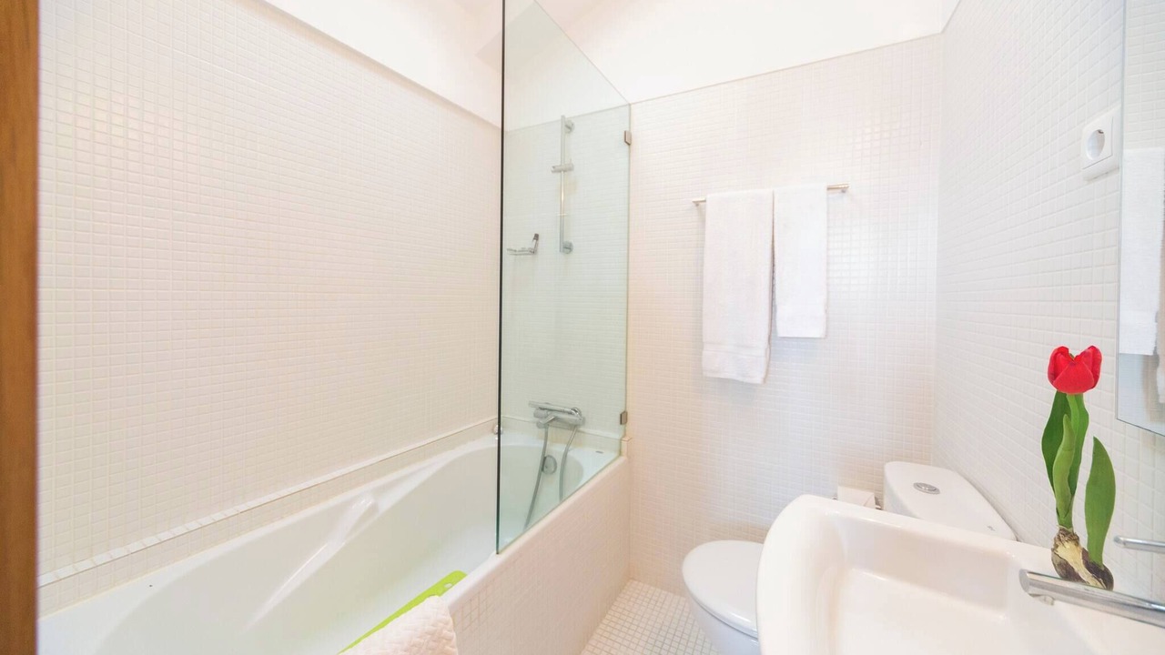 Photo of Bathroom in Monserrate
