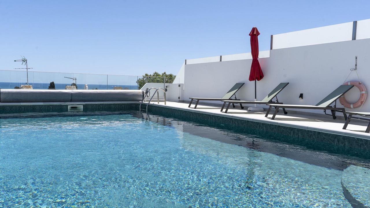 Photo of Outdoor in Calicos
