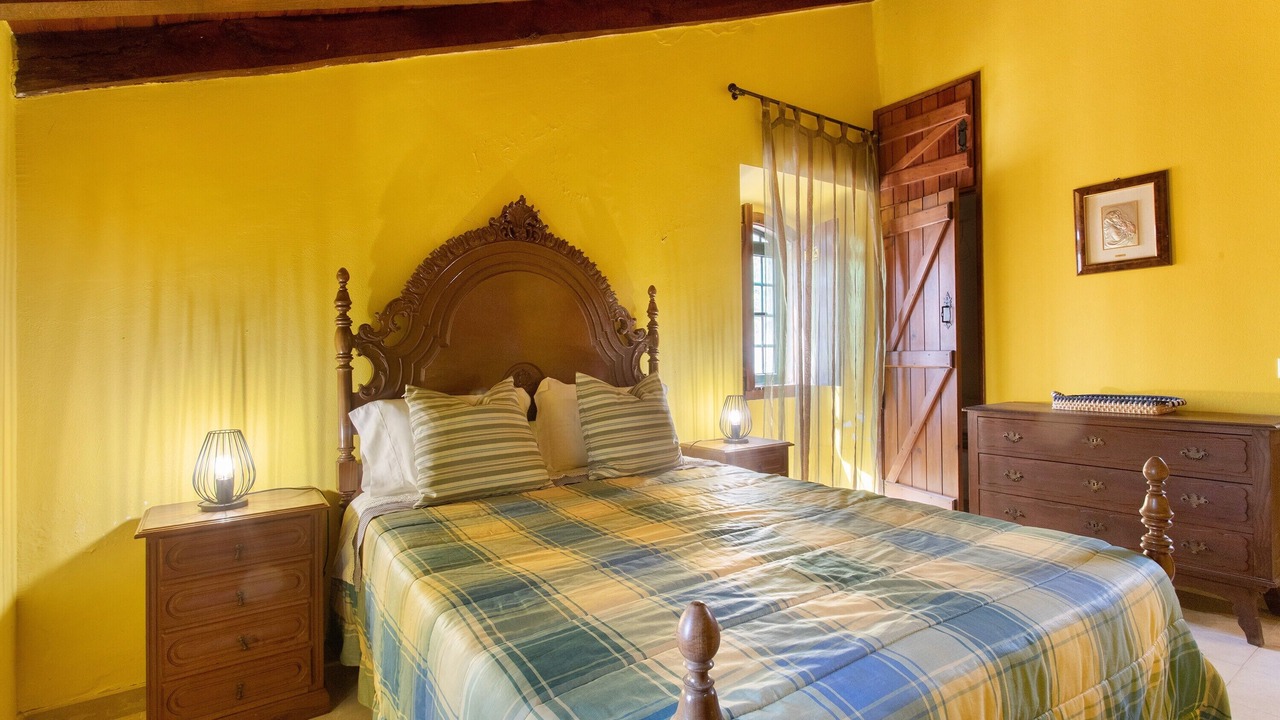 Photo of Bedroom in Alenquer