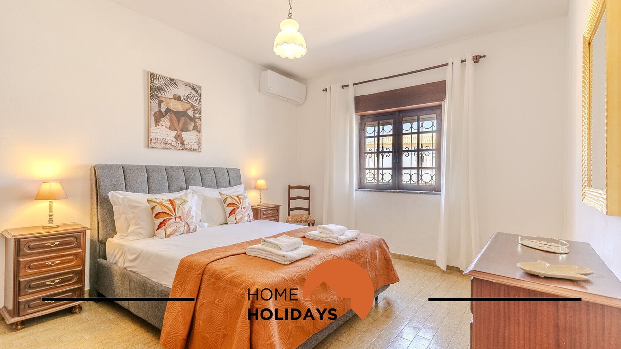 Photo of Bedroom in Albufeira