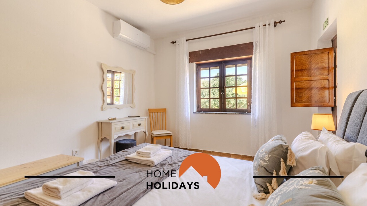 Photo of Bedroom in Albufeira