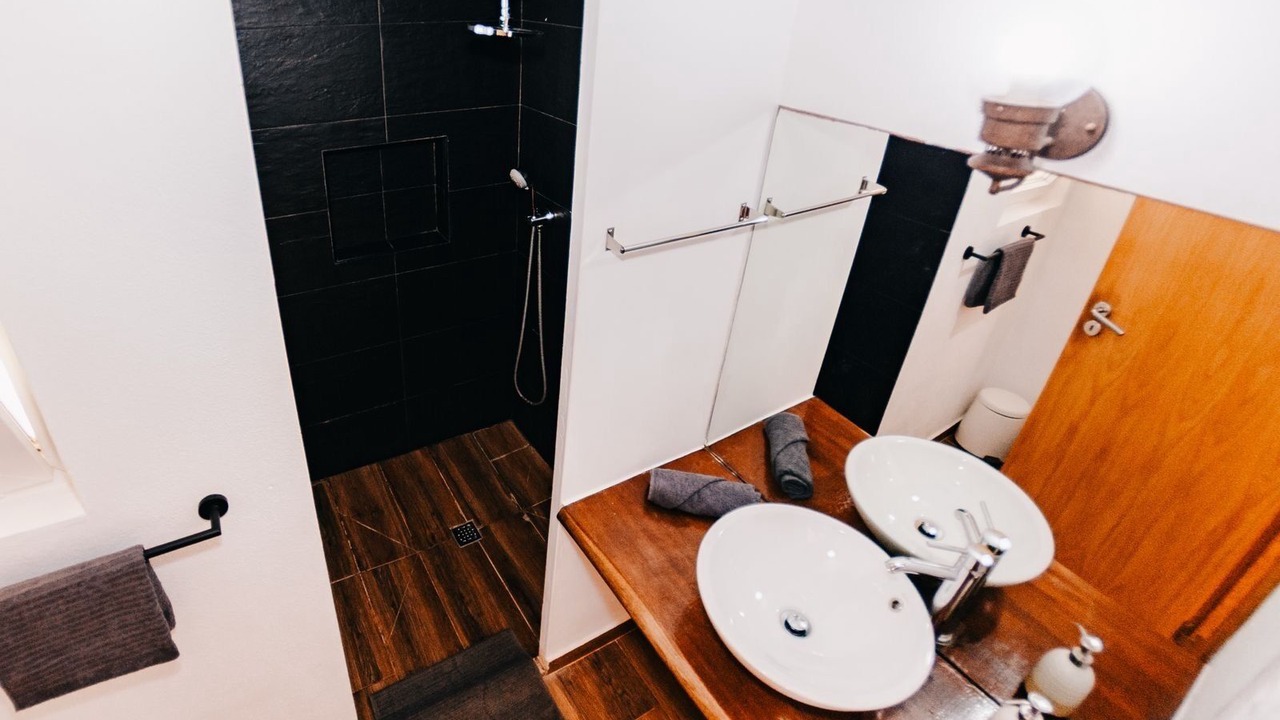 Photo of Bathroom in Raposeira