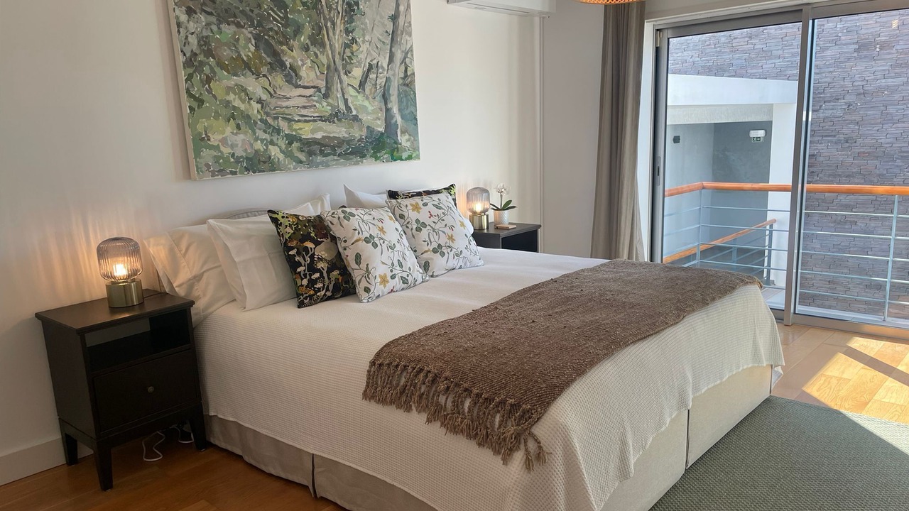 Photo of Bedroom in Cascais