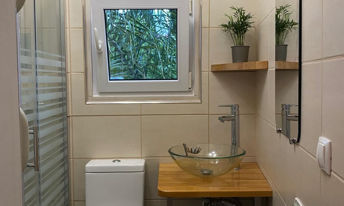 Photo of Bathroom in Alfama