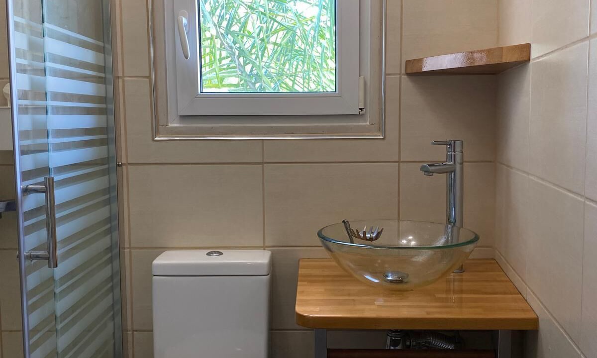 Photo of Bathroom in Alfama