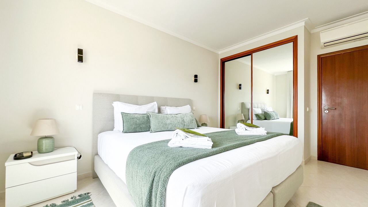 Photo of Bedroom in Alvor
