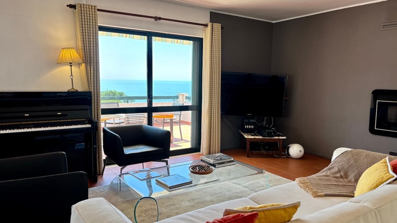 Photo of Livingroom in Sesimbra