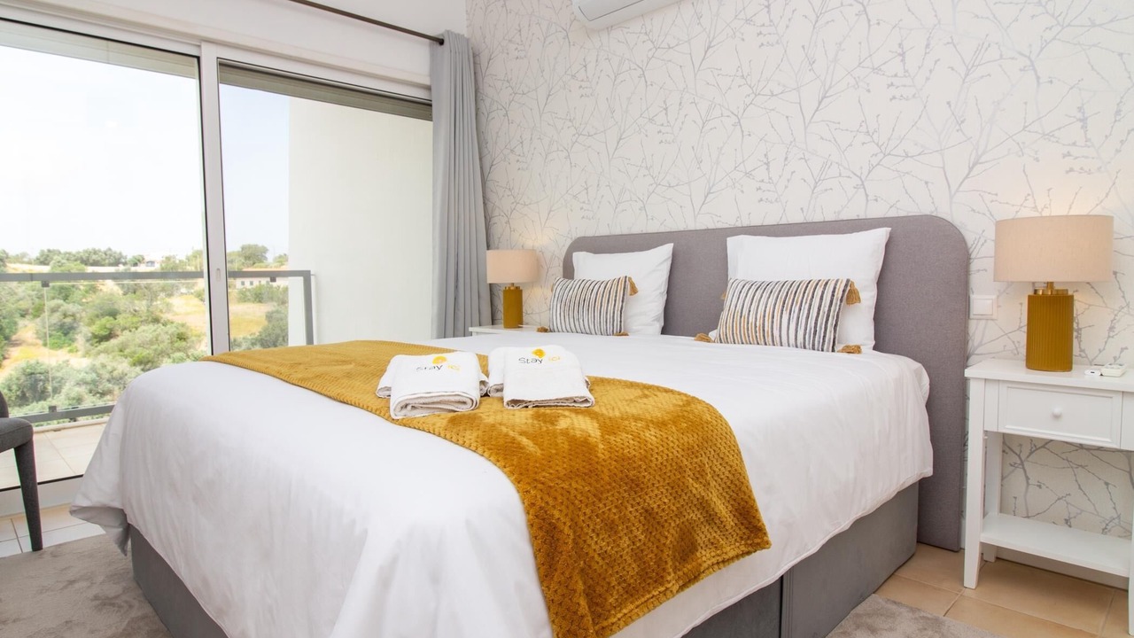 Photo of Bedroom in Patroves