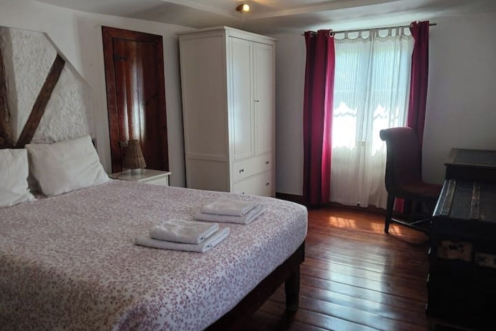 Photo of Bedroom in Pena