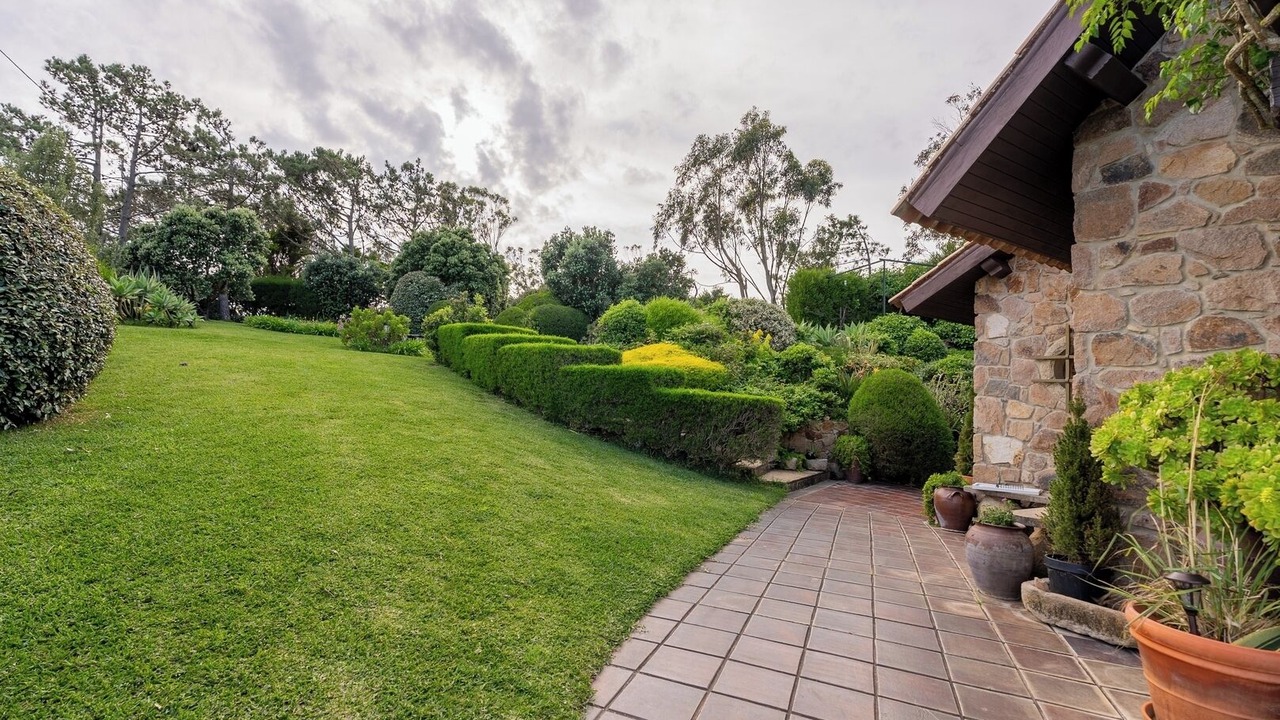 Photo of Outdoor in Monserrate