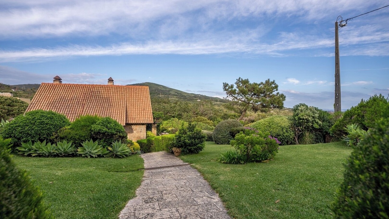 Photo of Outdoor in Monserrate
