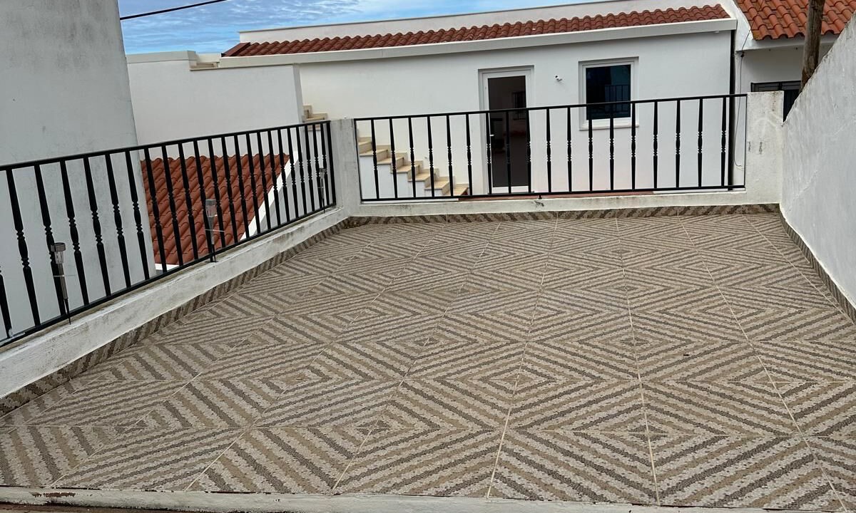 Photo of Outdoor in Pera