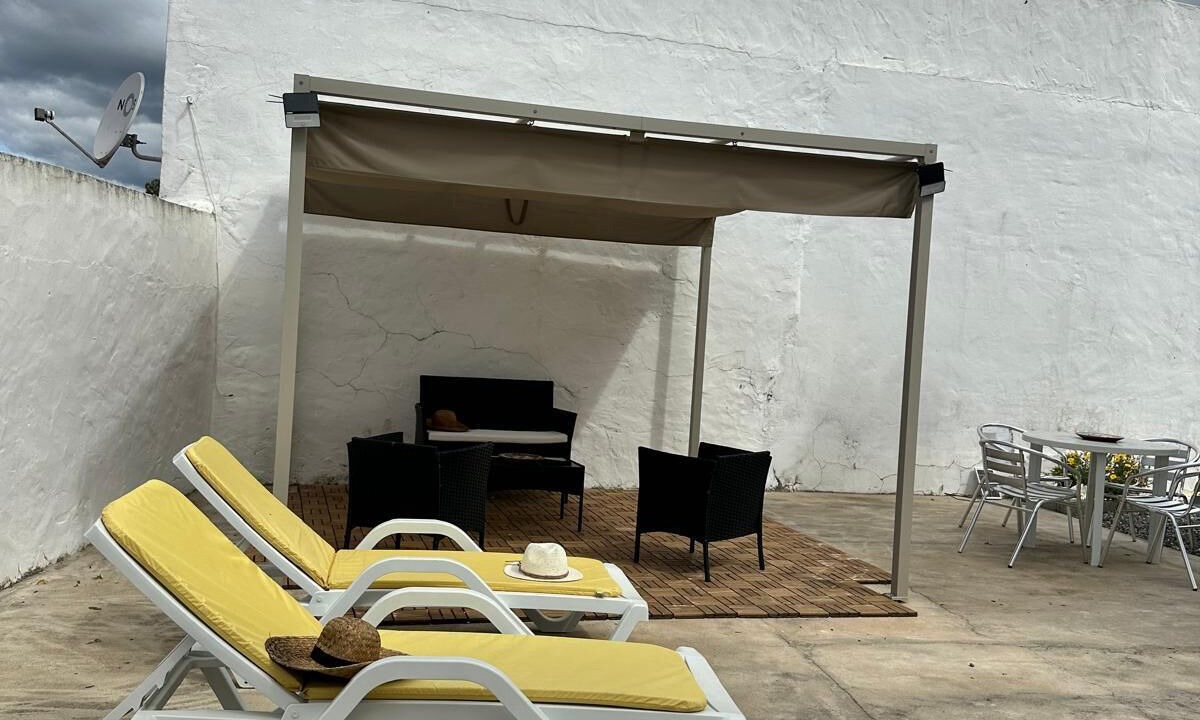 Photo of Outdoor in Pera