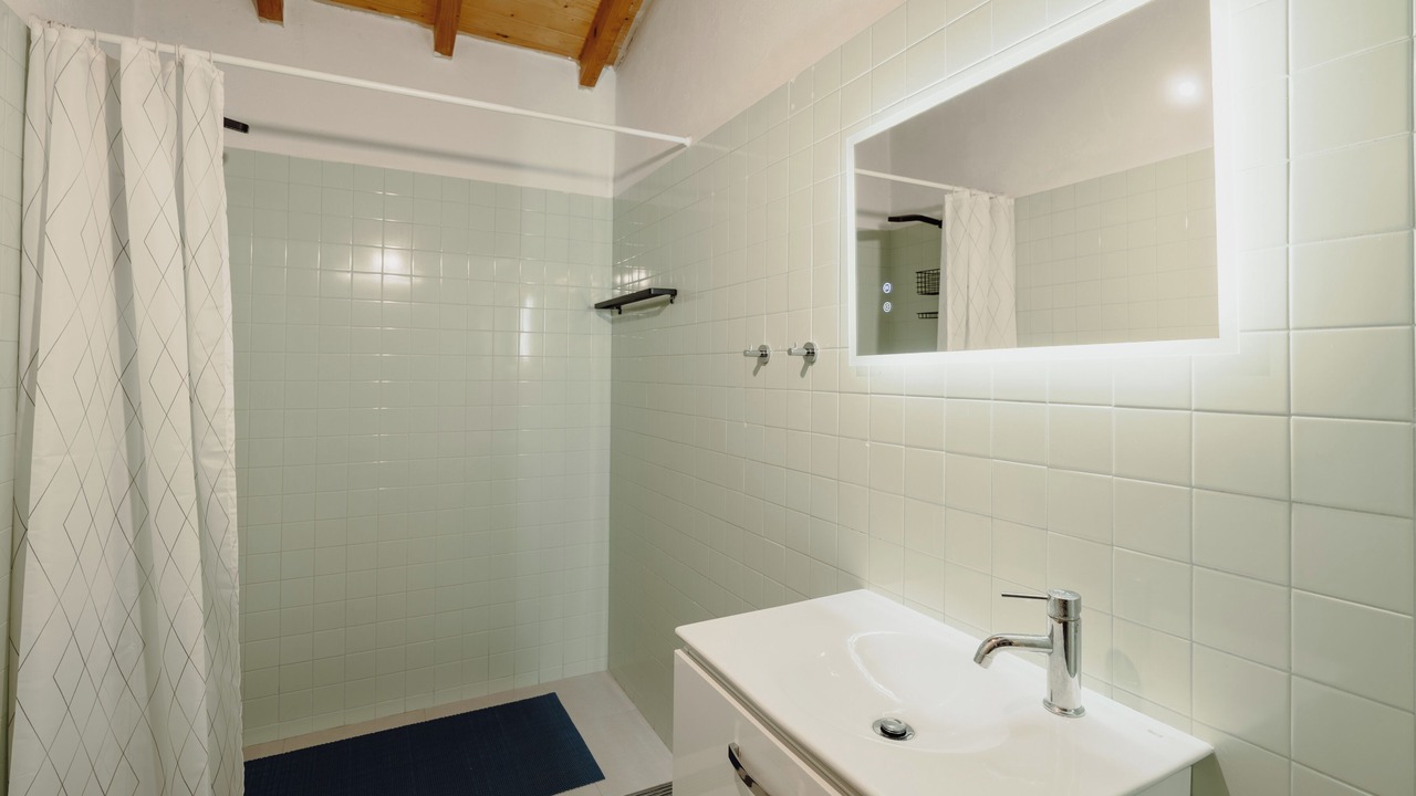 Photo of Bathroom in Fafe