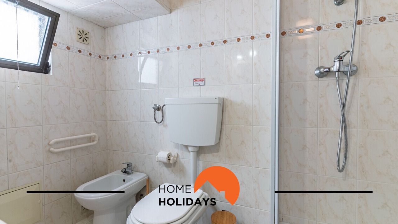 Photo of Bathroom in Albufeira Old Town