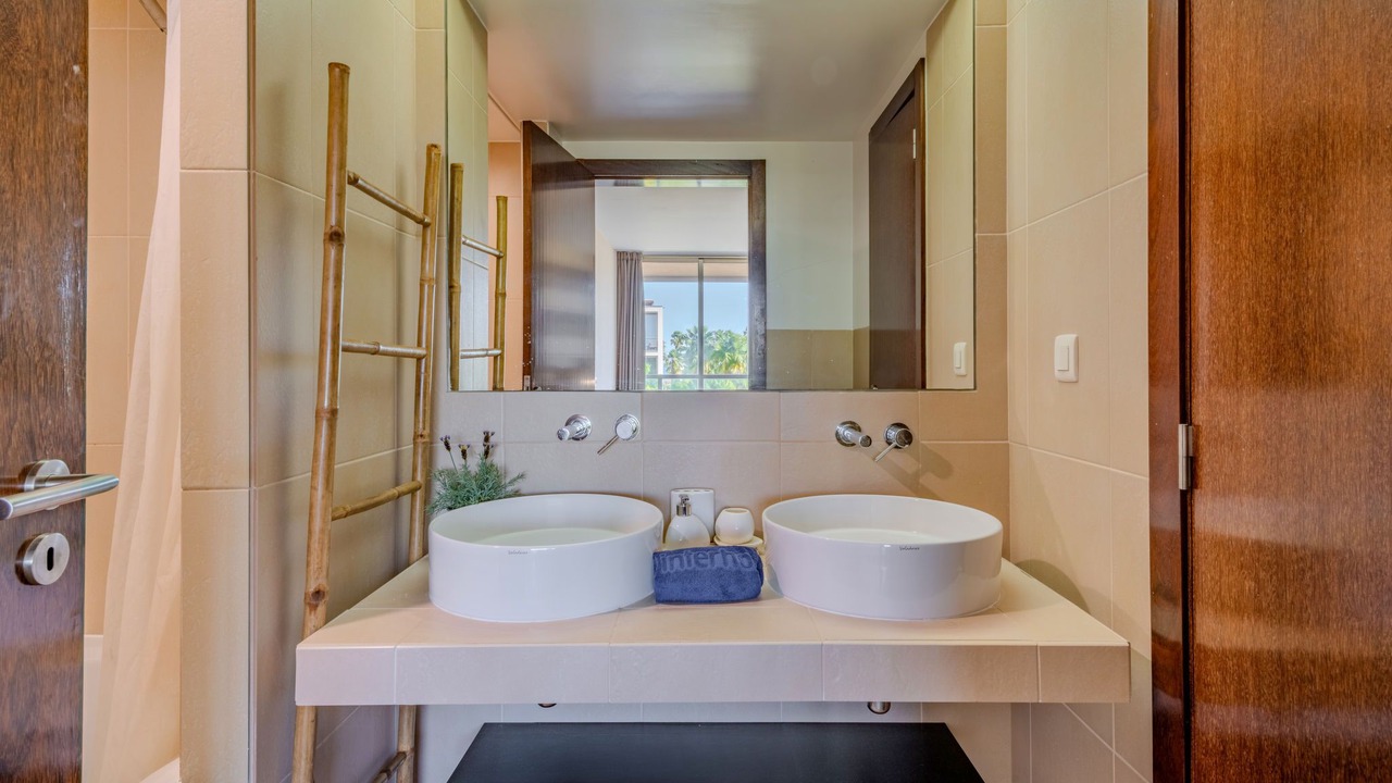 Photo of Bathroom in Salgados