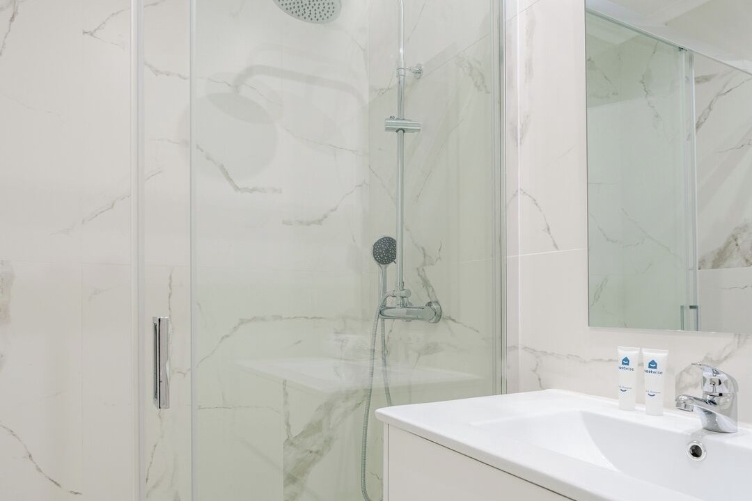 Photo of Bathroom in Paranhos