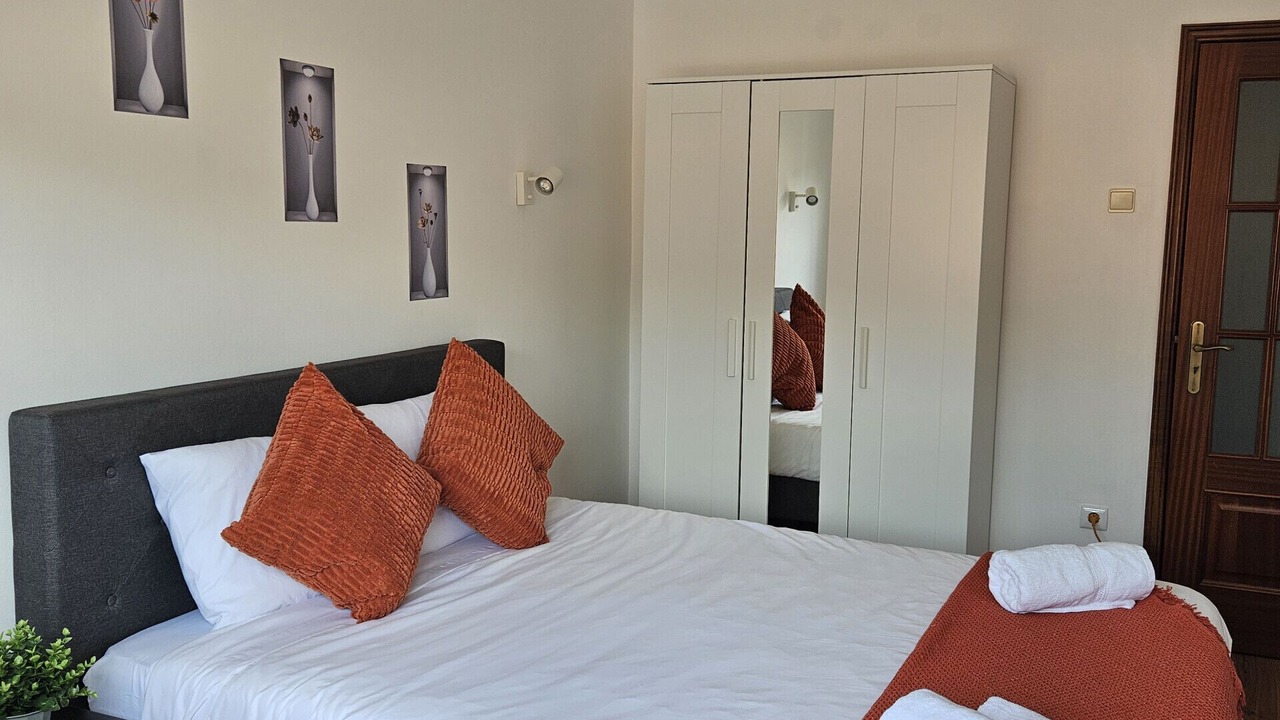 Photo of Bedroom in Cova da Piedade