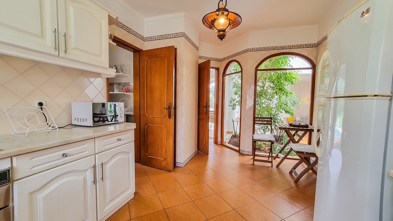 Photo of Kitchen in Quarteira