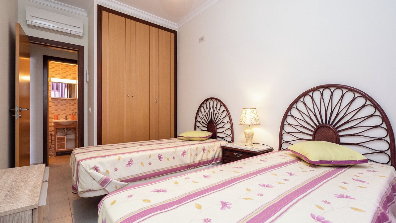Photo of Bedroom in Portimao