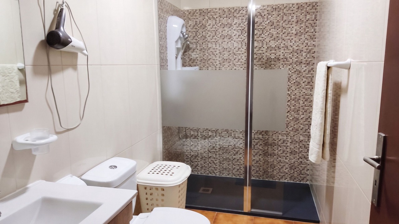 Photo of Bathroom in Marinhas
