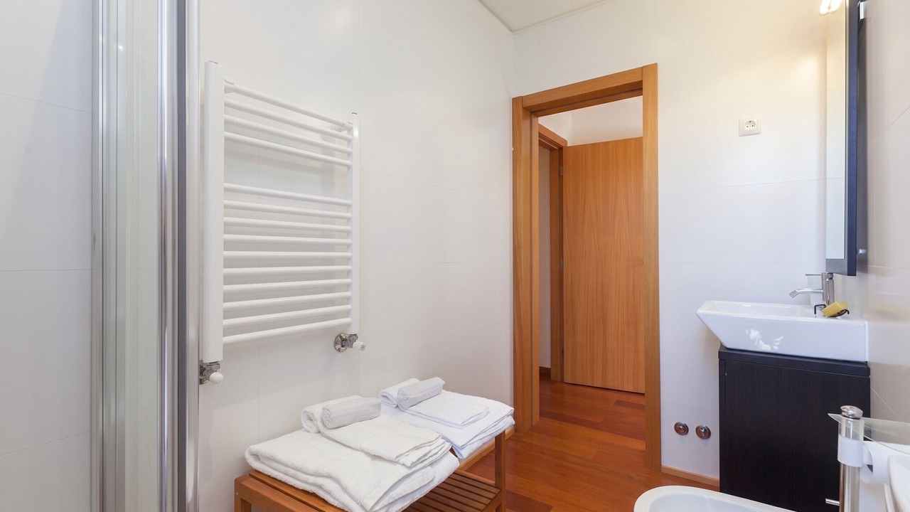 Photo of Bathroom in Caminha