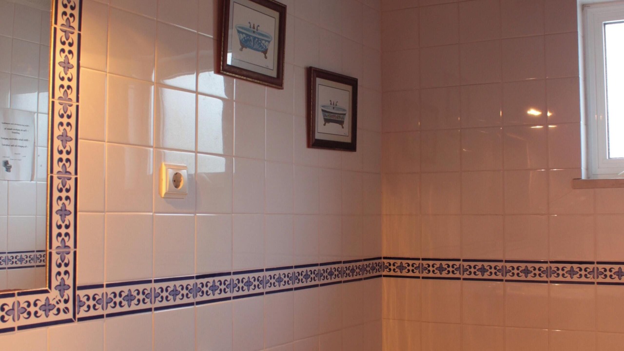 Photo of Bathroom in Burinhosa