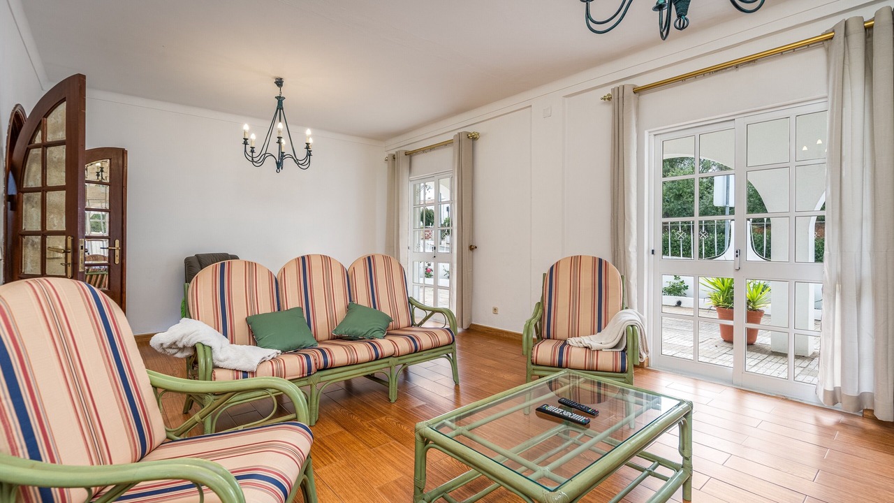 Photo of Livingroom in Porches