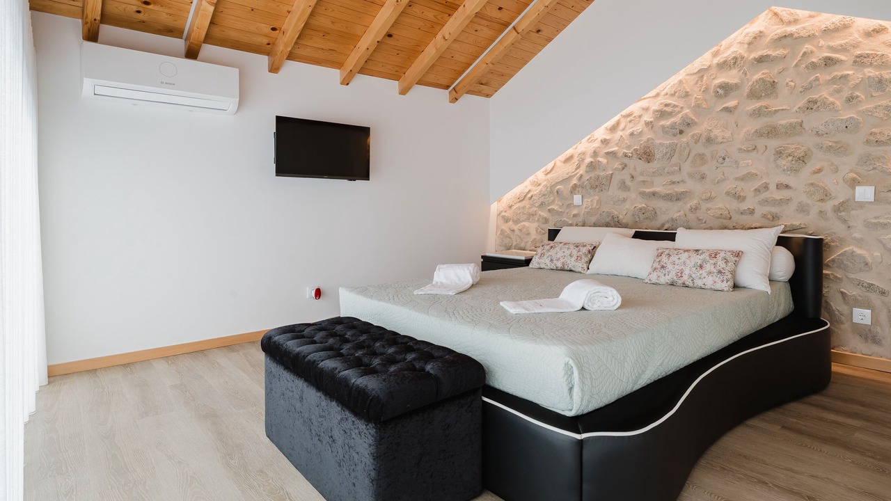 Photo of Bedroom in Portela