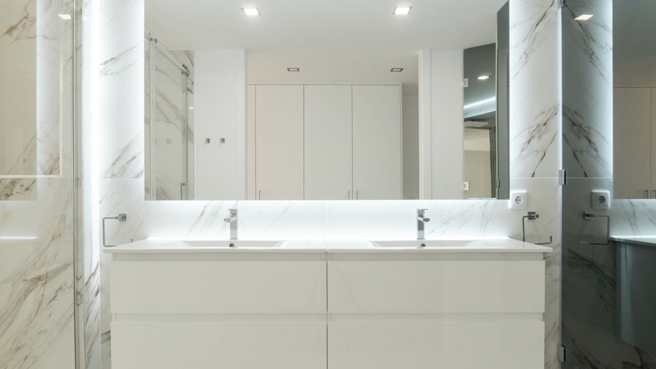 Photo of Bathroom in Atalaia