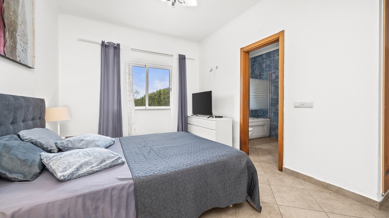 Photo of Bedroom in Silves