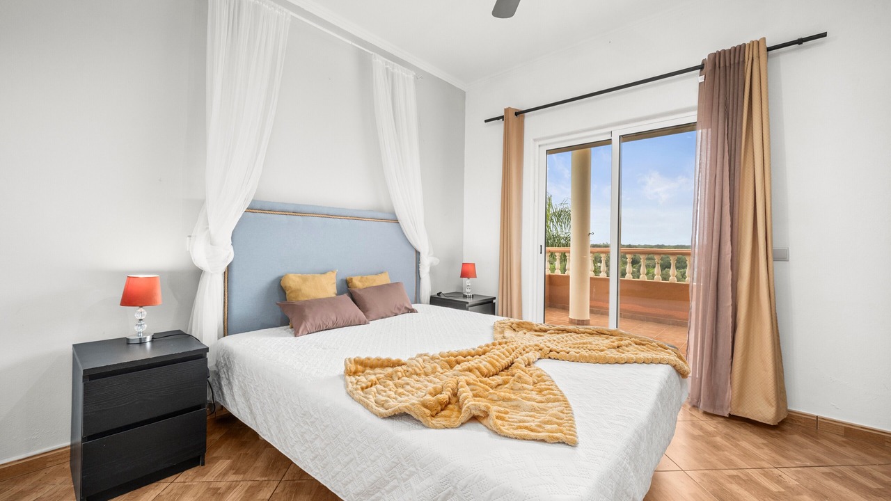 Photo of Bedroom in Silves