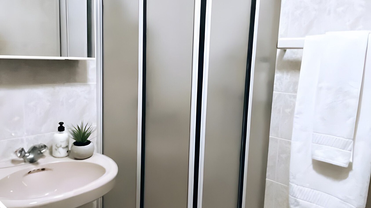 Photo of Bathroom in Torreira