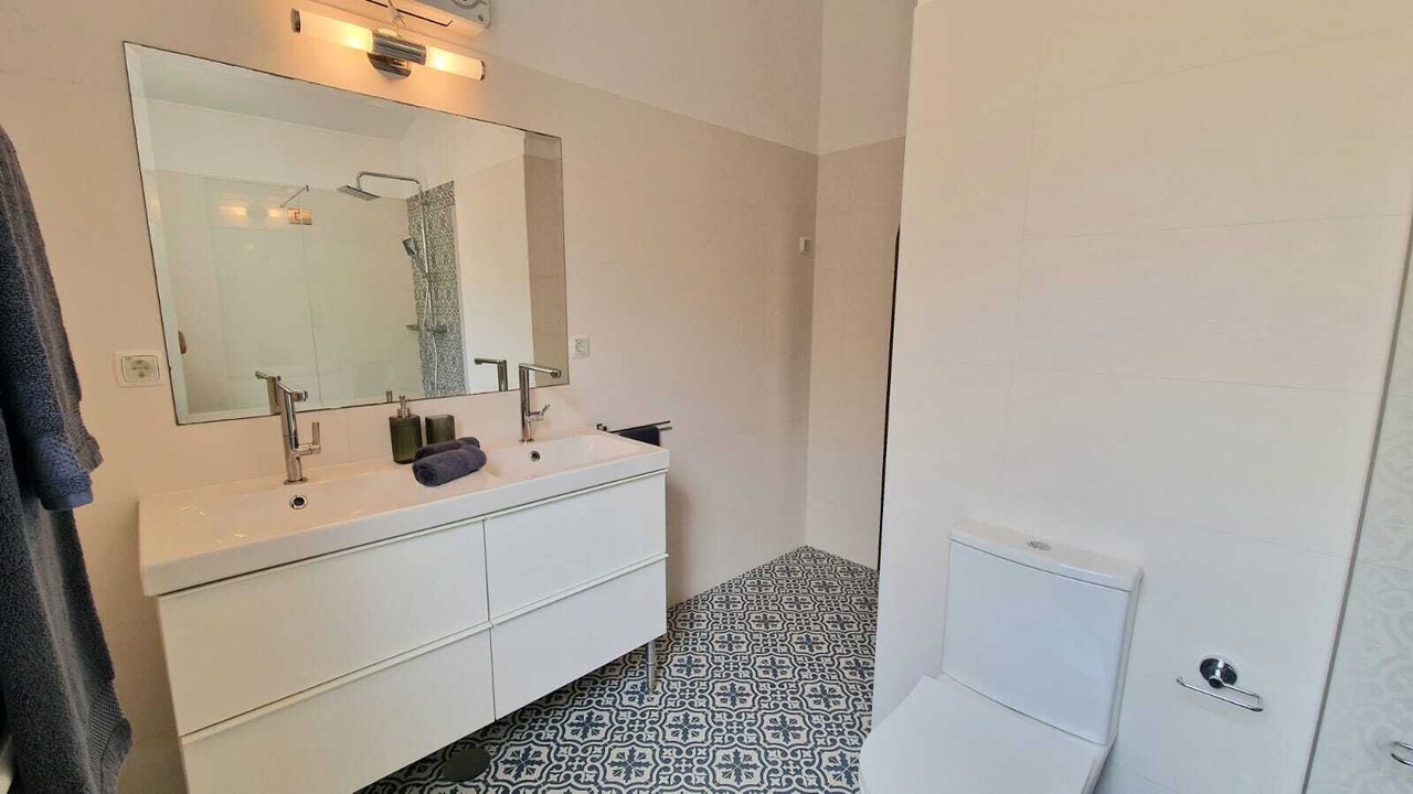 Photo of Bathroom in Luz