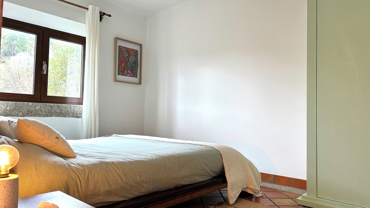 Photo of Bedroom in Oliveira do Hospital