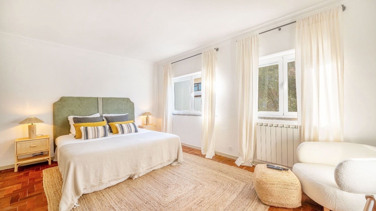 Photo of Bedroom in Cascais