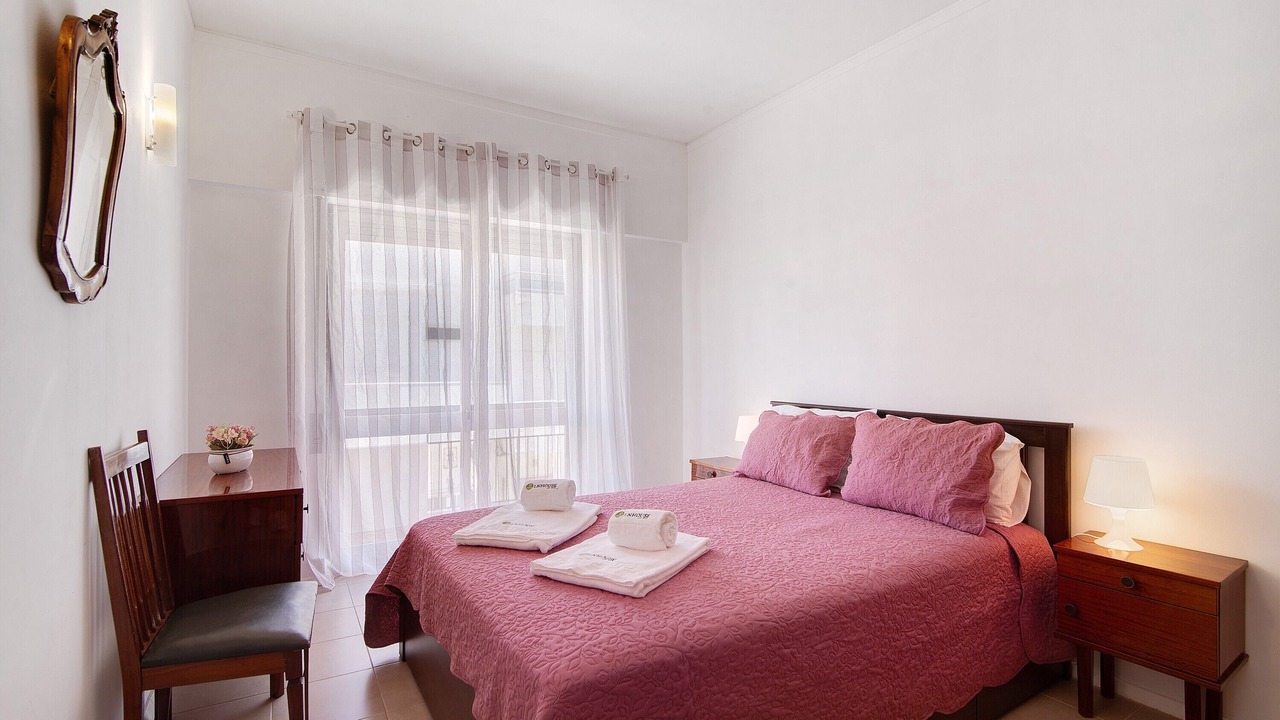 Photo of Bedroom in Vila Real Santo Antonio