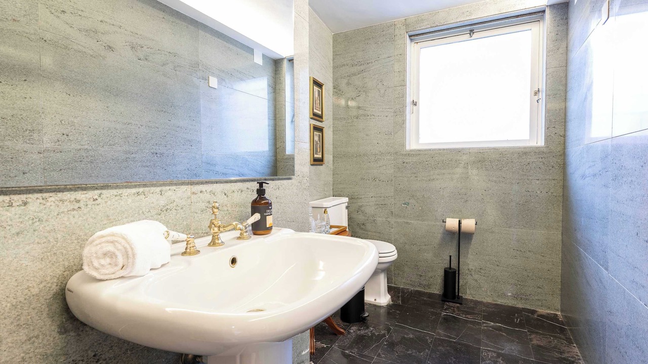 Photo of Bathroom in Joane