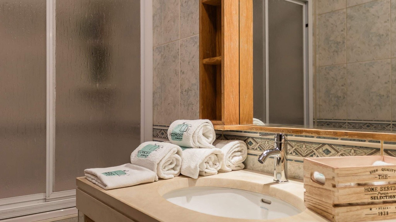 Photo of Bathroom in Arcozelo
