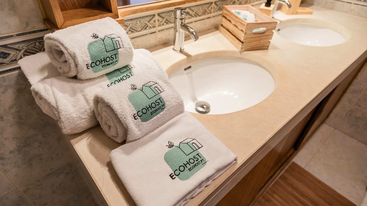 Photo of Bathroom in Arcozelo