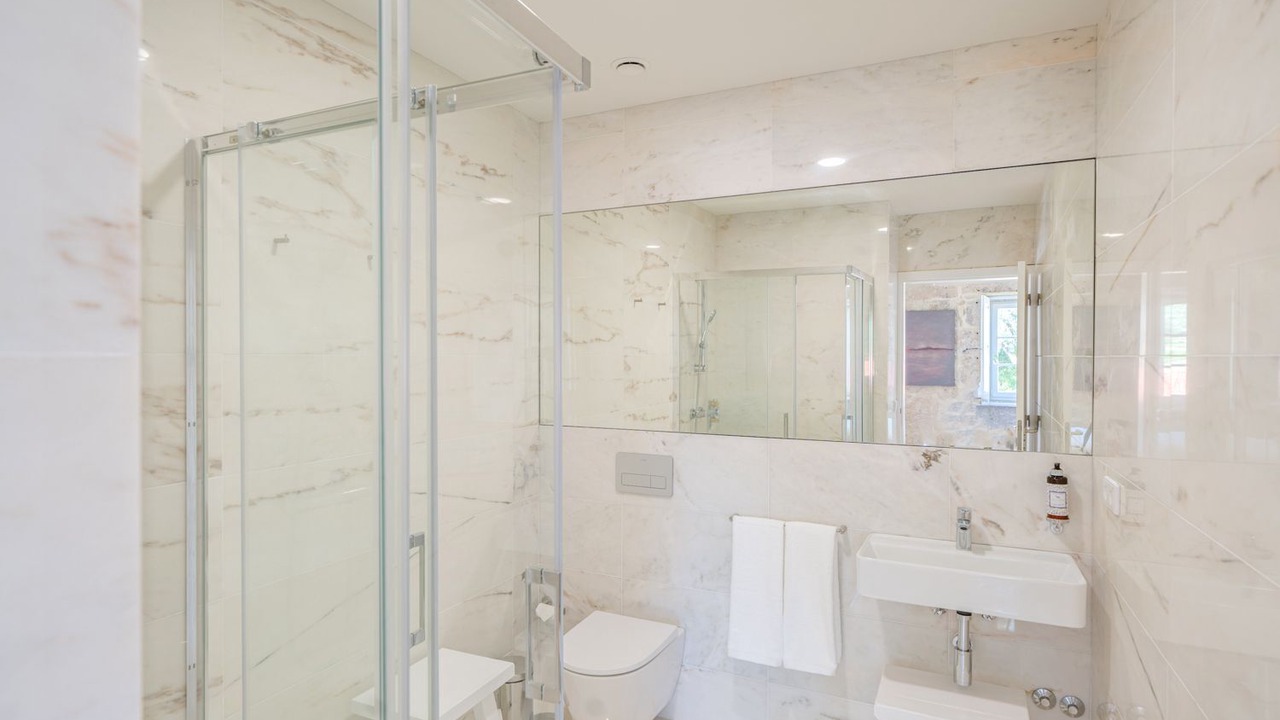 Photo of Bathroom in Anreade