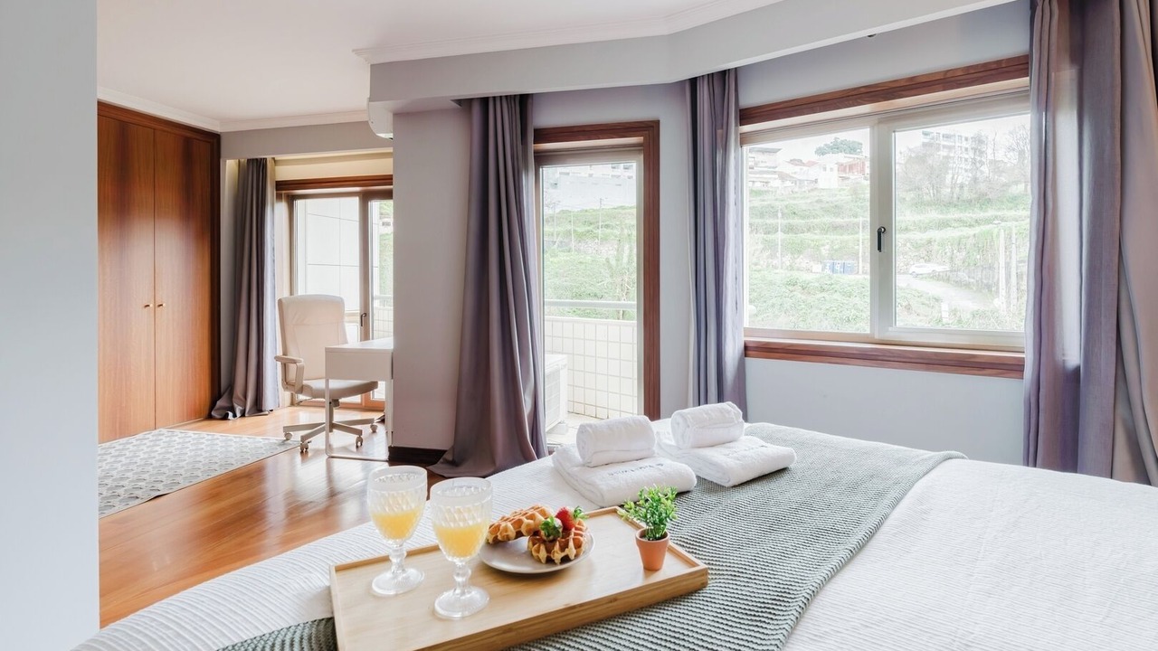 Photo of Bedroom in Oliveira do Douro