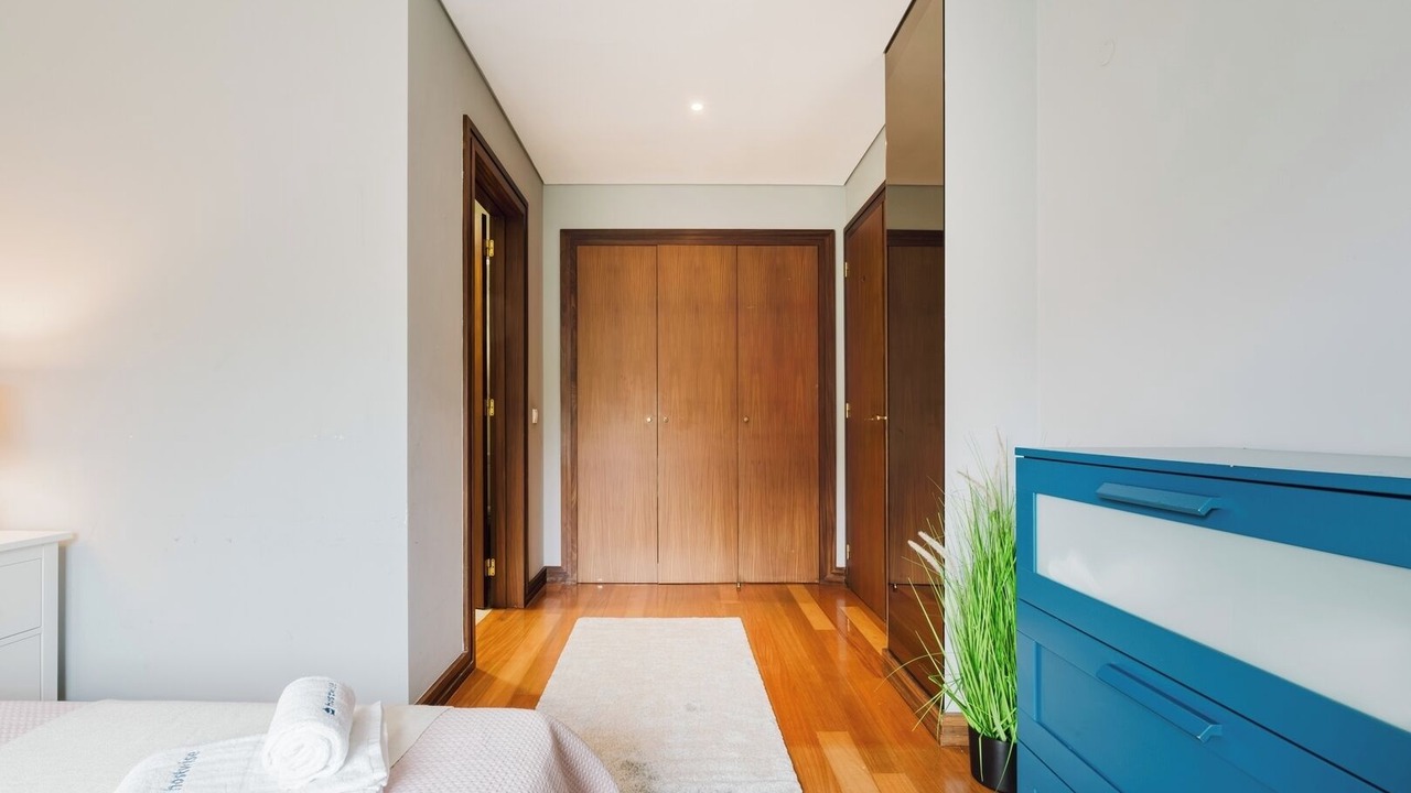 Photo of Bedroom in Oliveira do Douro