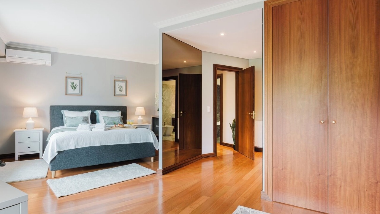 Photo of Bedroom in Oliveira do Douro