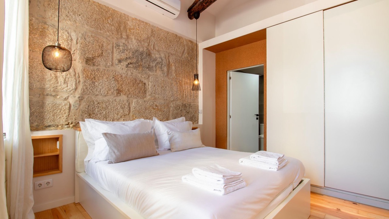 Photo of Bedroom in Lordelo do Ouro e Massarelos