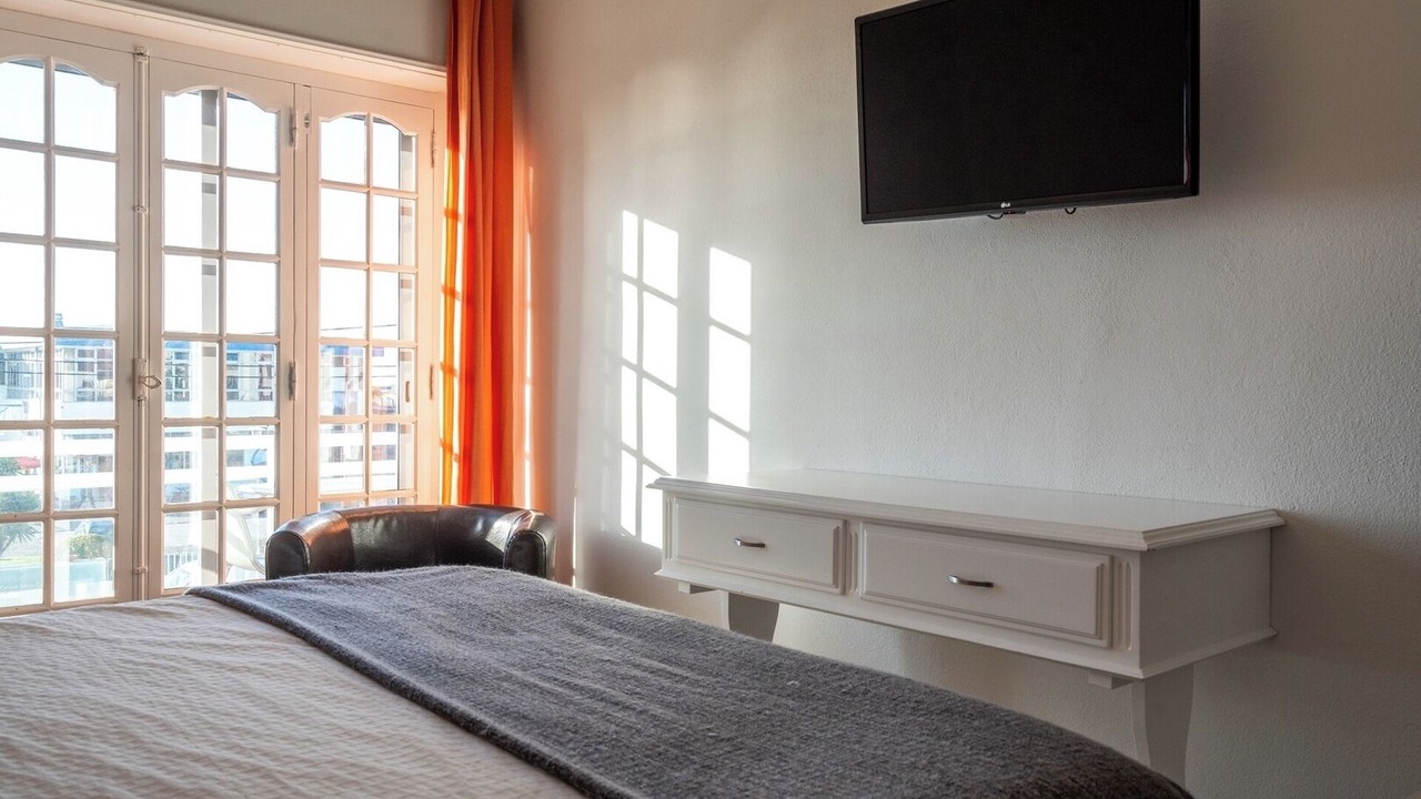 Photo of Bedroom in Ericeira